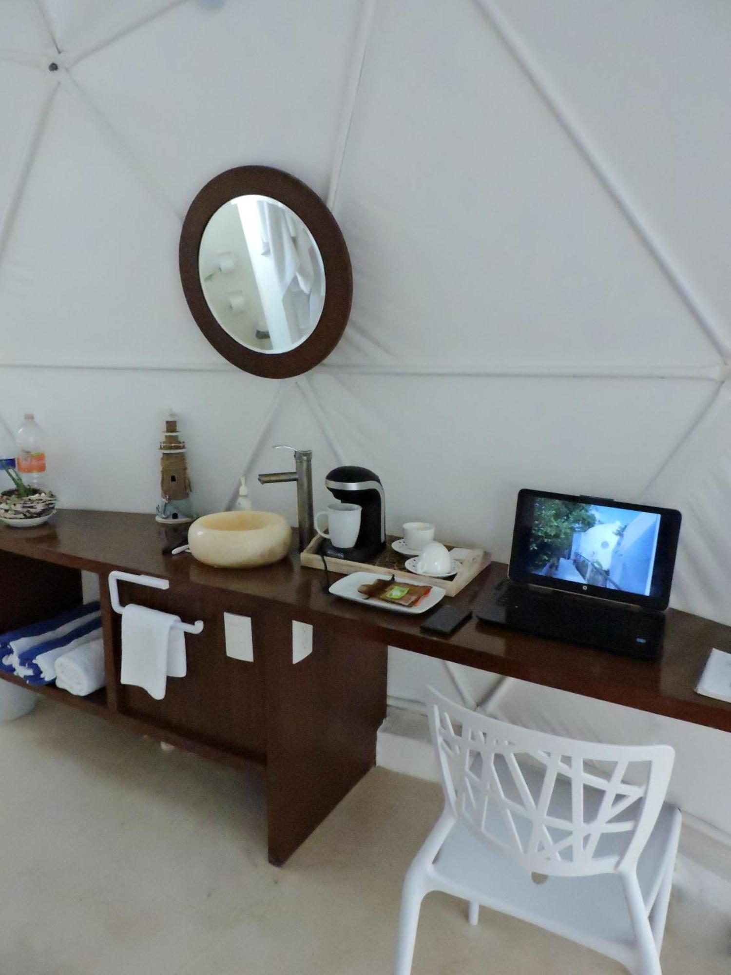 Cozy Room Near The Beach, Party Zone Tulum Esterno foto